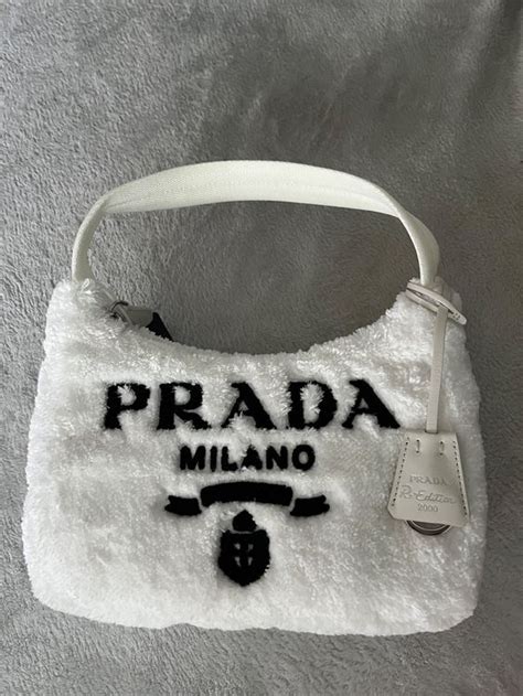 prada tasche plüsch|prada handtasche.